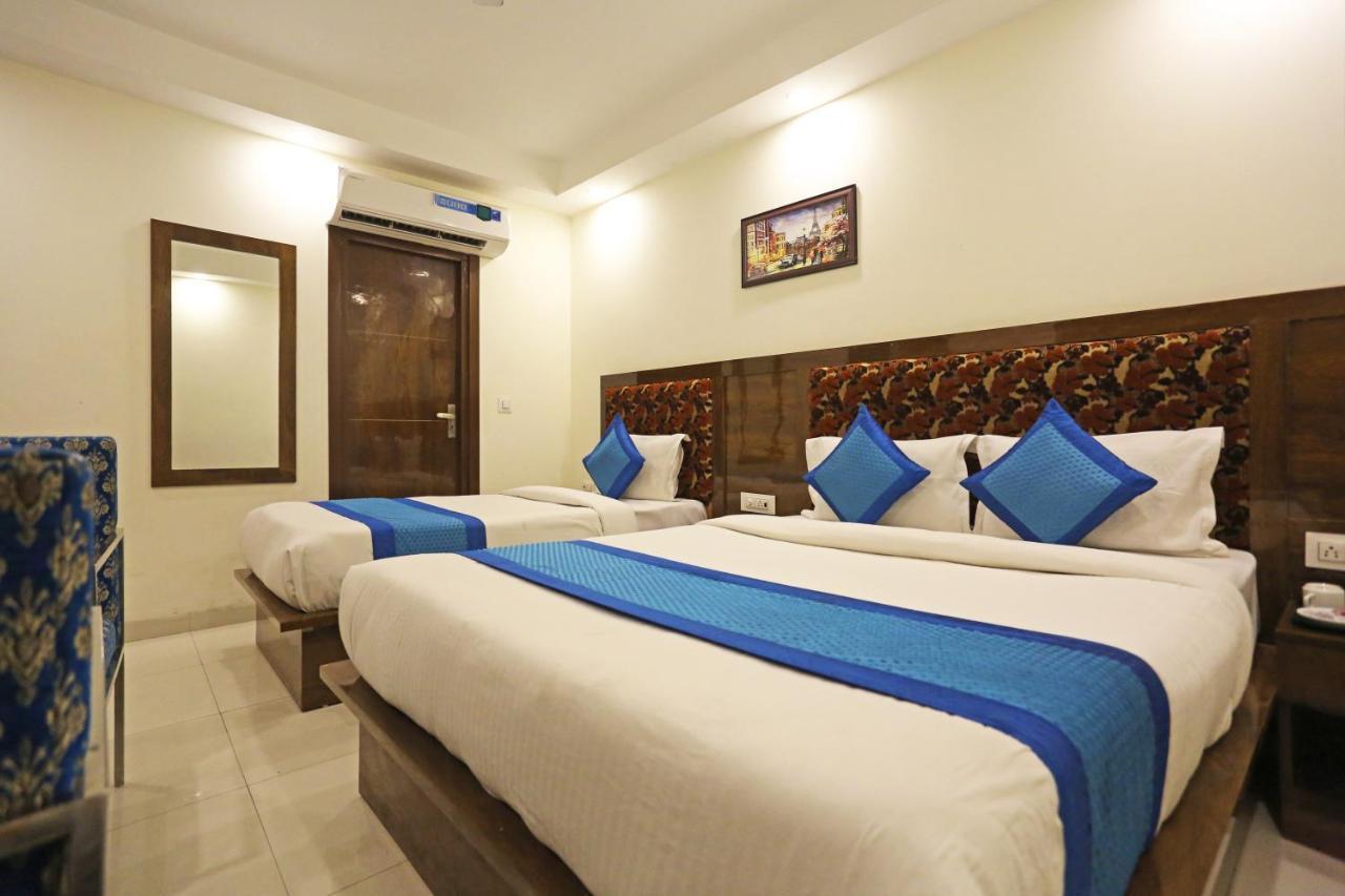 Hotel Emblem Suites- Near Delhi Airport New Delhi Eksteriør billede